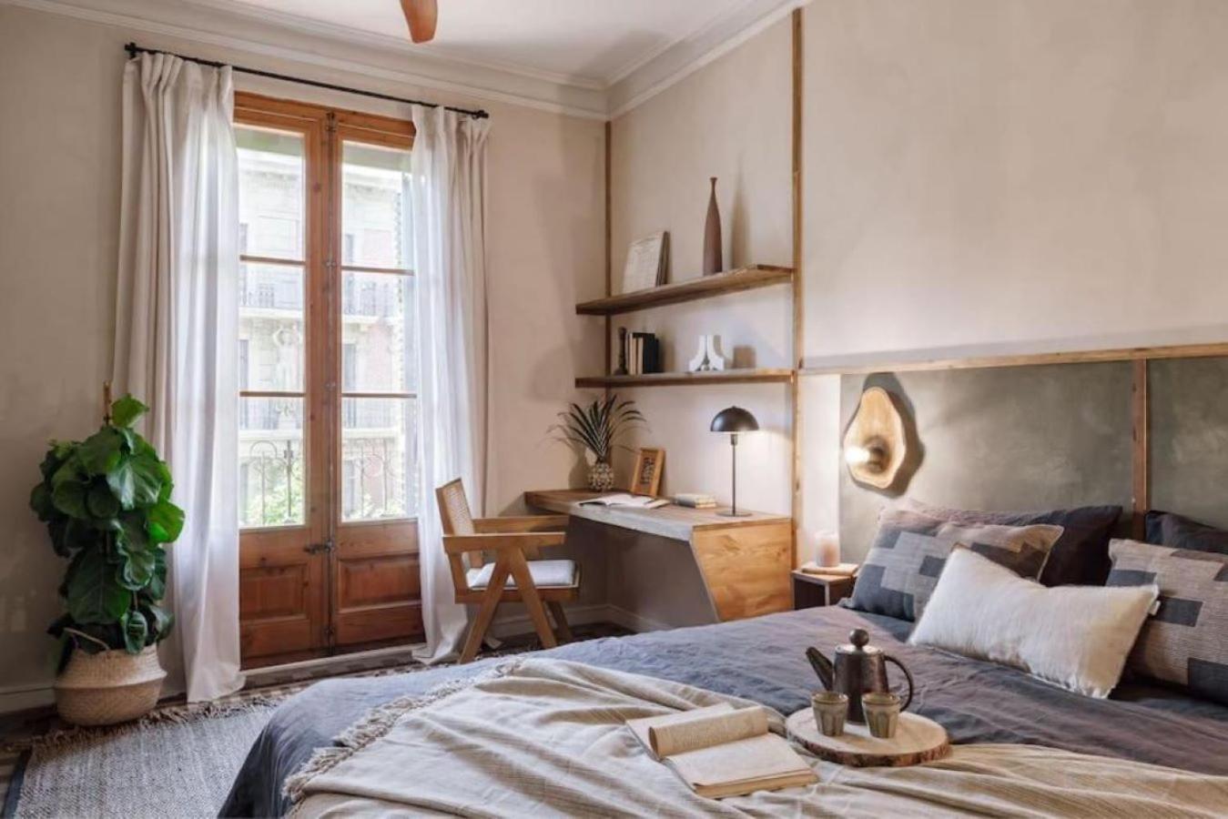 Ulindi - 2 Bedroom With Balcony In Eixample Esquerra *