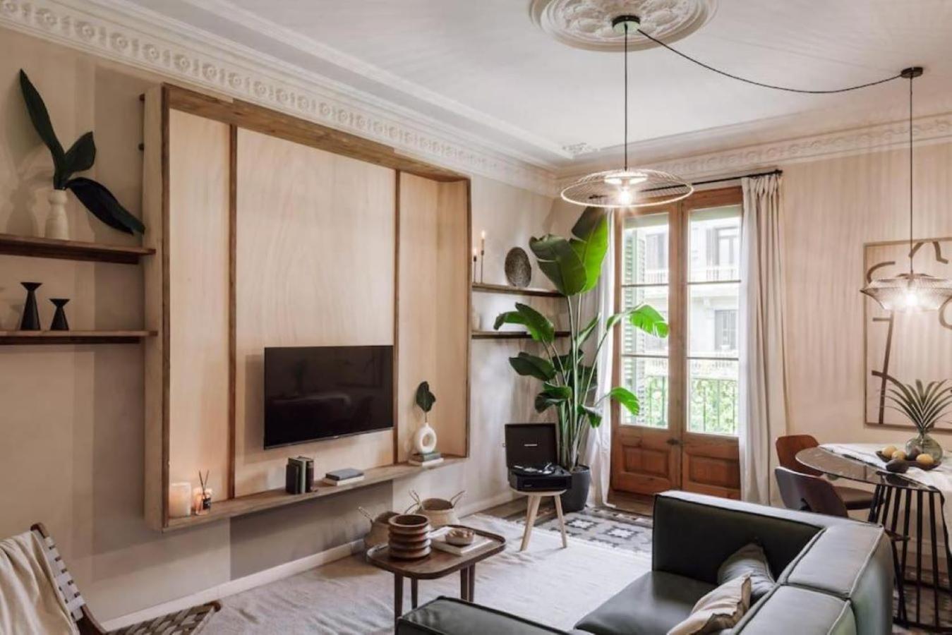 Ulindi - 2 Bedroom With Balcony In Eixample Esquerra * Barcelona